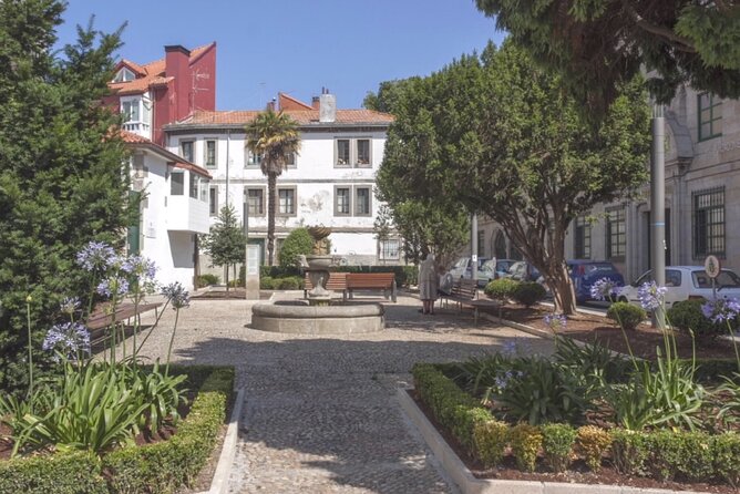 A Coruña Scavenger Hunt and Sights Self-Guided Tour - Who will enjoy this most