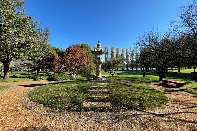 A Remarkable Scavenger Hunt: Culture In Canberra, ACT - Is $12.31 Good Value?