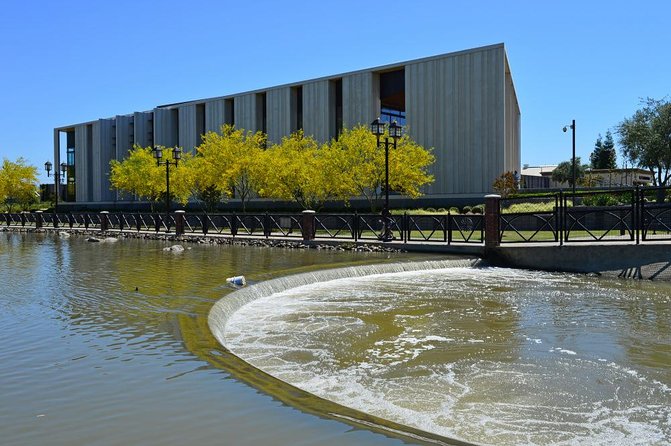 A Remarkable Scavenger Hunt: Resilient Bakersfield - A playful way to see central Bakersfield
