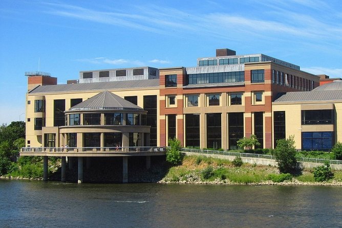 A Spectacular Scavenger Hunt: Round River City - The Grand Rapids Children’s Museum