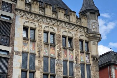 Aachen Scavenger Hunt and Sights Self-Guided Tour