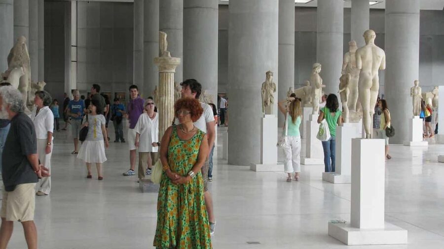 Acropolis Museum: Family Tour &Treasure Hunt w/Ticket Option - Finishing with the winner announcement