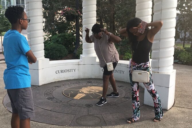 Adventurous Scavenger Hunt in Lakeland by Operation City Quest - How the checklist and photo challenges work