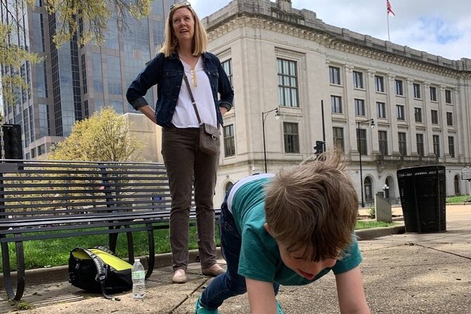 Adventurous Scavenger Hunt in Lincoln by 3Quest Challenge - Key points to know before you play