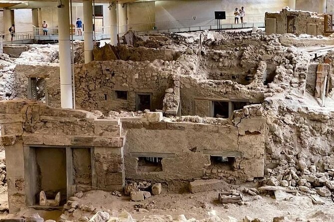 Akrotiri Family Treasure Hunt ,kid friendly Archeology Adventure - Key points at a glance