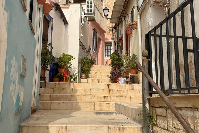 Alicante Secret Society Exploration Game and Tour - Key points at a glance
