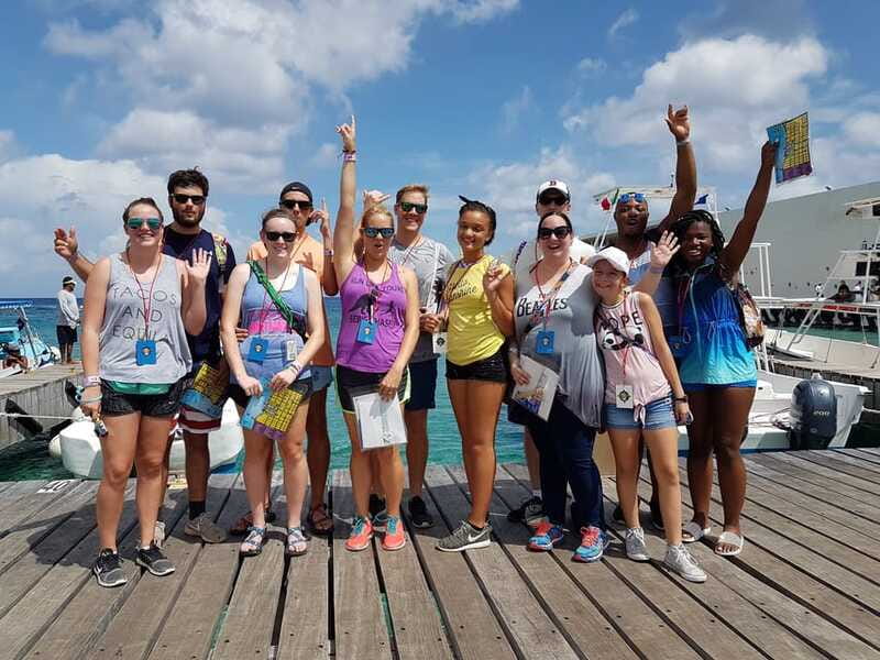 Amazing Cozumel Race: Scavenger Hunt/Sightseeing Tour - Working with local people