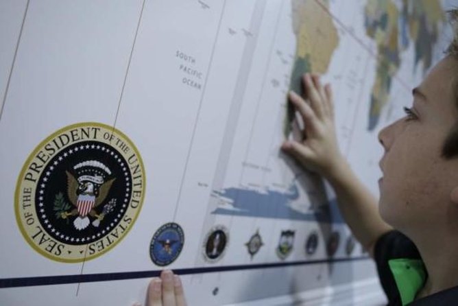 America's Escape Game: Crisis at 1600 - The room setup and puzzle style