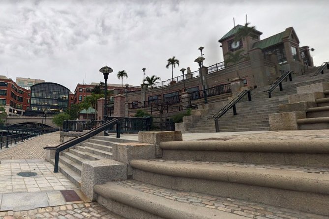 An Epic Scavenger Hunt: Providence Adventure - Prospect Terrace and the first city views