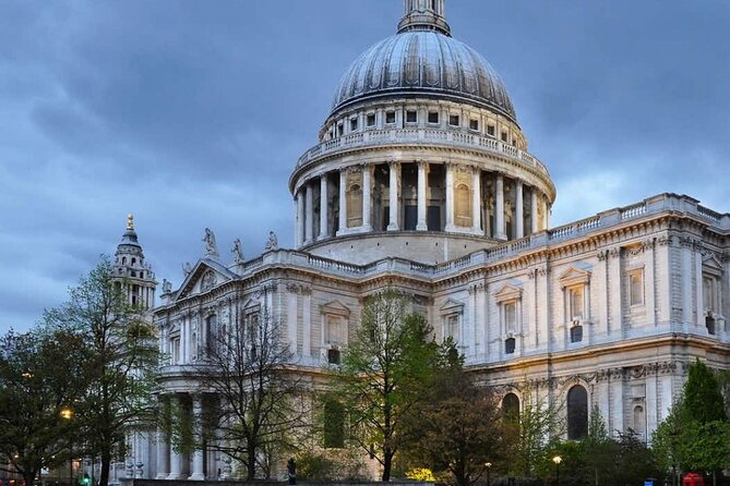 An Epic Scavenger Hunt: The Magnificent City of London - Beginning at St. Paul’s Churchyard