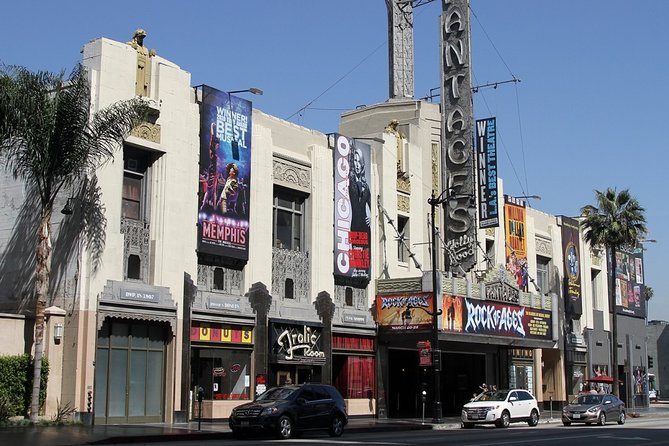 An Epic Scavenger Hunt: Tinseltown's Biggest Stars - Key points before you book