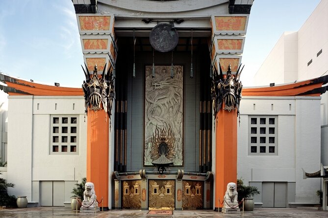 An Epic Scavenger Hunt: Tinseltown's Biggest Stars - Capitol Records Building and the route’s music link