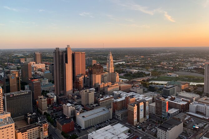 An Exciting Scavenger Hunt: Discovering Columbus - Southern Ohio Museum and the downtown sights