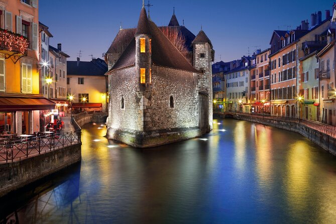 Annecy Scavenger Hunt and Highlights Self Guided Audio Tour - From the European Gardens to the Lake Annecy Greenway