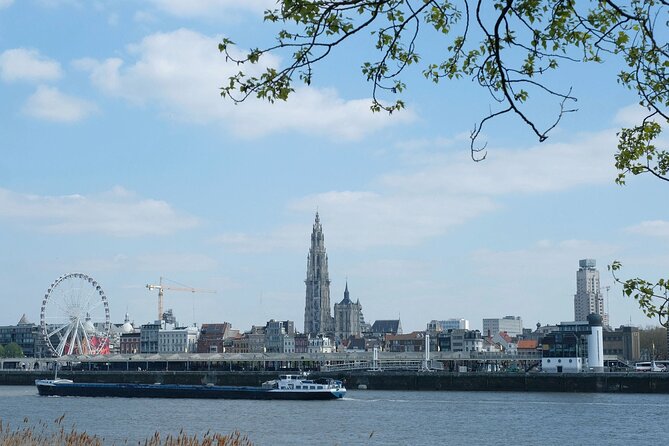 Antwerp: Help the Lost Boy – Self-Guided Mystery Walk - Who will enjoy the lost-boy story most