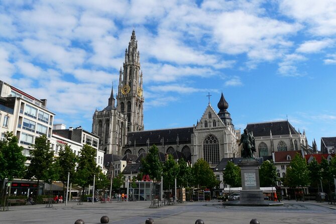 Antwerp Scavenger Hunt and Best Landmarks Self Guided Audio Tour - A gentle game through Antwerp’s historic center