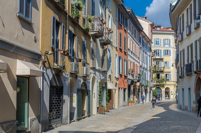 Art Thief in Brera: Self-Guided Puzzle Quest in Milan - Stop 5: Piazza Sant’Erasmo lets you set your own pace