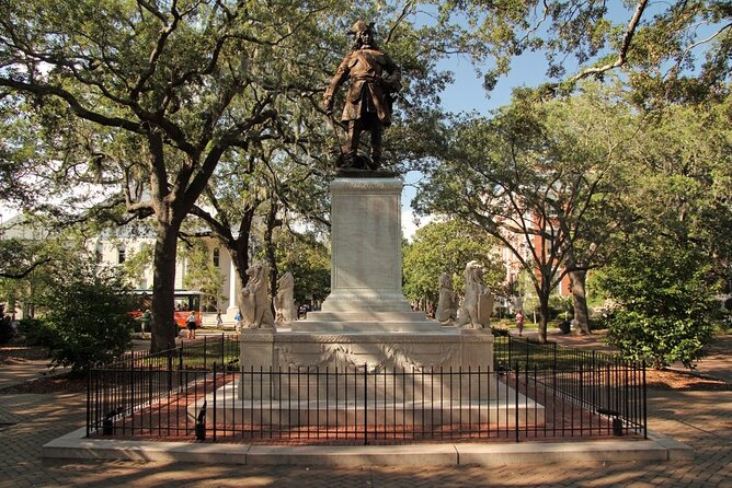 Astounding Scavenger Hunt: Historic Savannah Adventure - Chippewa Square, Forrest Gump, and the City’s Founder