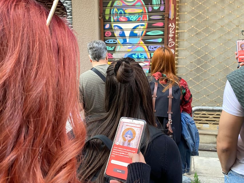 Athens: Street Art Treasure Hunt with Food Stop - Psyri: large murals and small details
