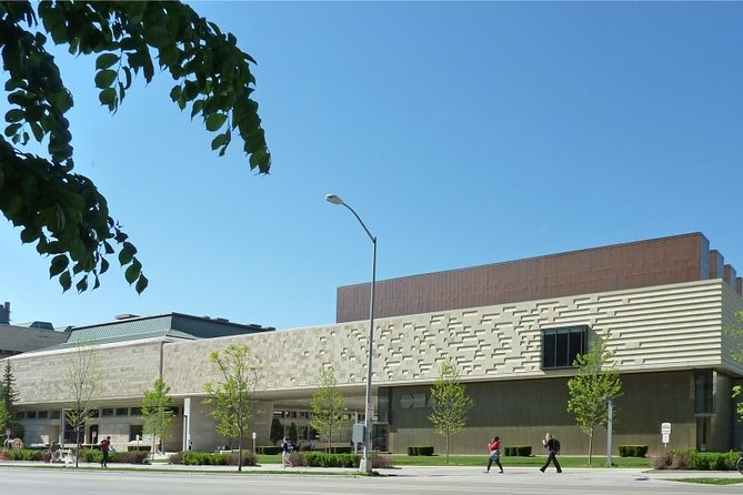 Awesome Scavenger Hunt: Artistic and Musical Madison - Overture Center for the Arts and downtown culture