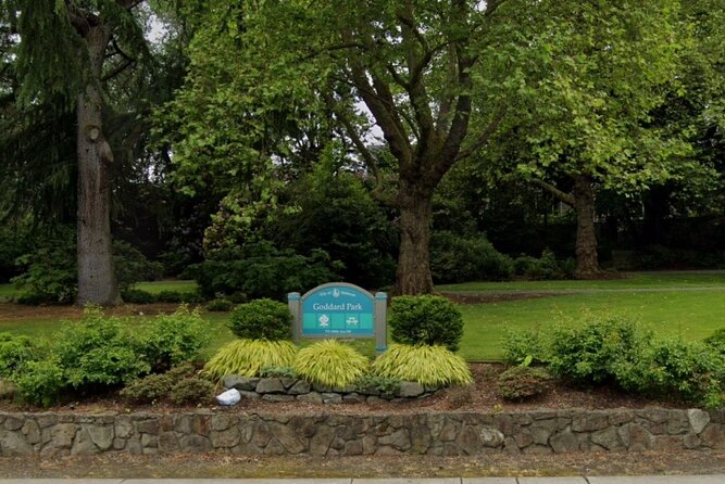 Awesome Scavenger Hunt: Beautiful Views of Bellevue - Bellevue Arts Museum gives the hunt its starting point