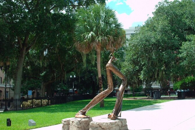 Awesome Scavenger Hunt: Lake Eola's Art Scene & Scenery - What two hours really means