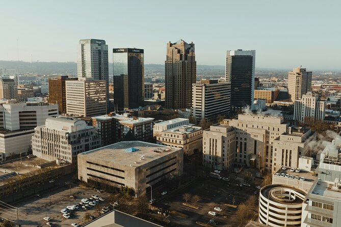 Awesome Scavenger Hunt: Pillars of Birmingham - The Alabama Sports Hall of Fame honors local athletes