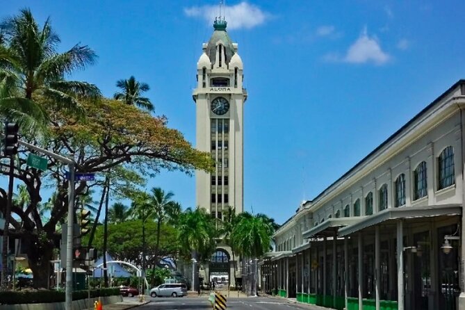 Awesome Scavenger Hunt: Royal Views Of Honolulu - Hawaii State Capitol: government with an open-air feel