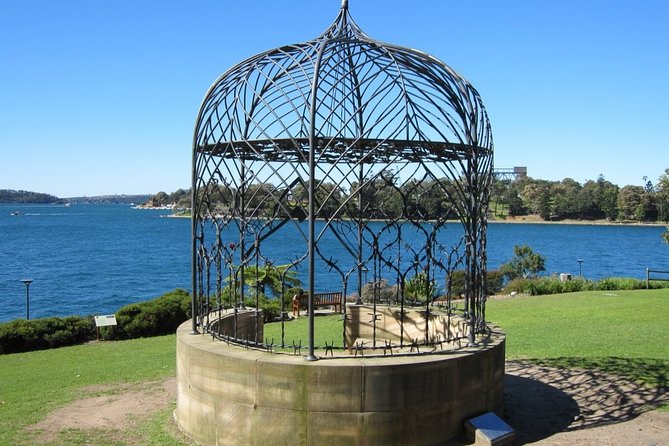 Awesome Sydney Scavenger Hunt: Inside Sydney - Bennelong Point and the Sydney Opera House