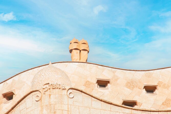 Barcelona Scavenger Hunt and Sights Self-Guided Tour - Starting at Casa Amatller on Passeig de Gràcia