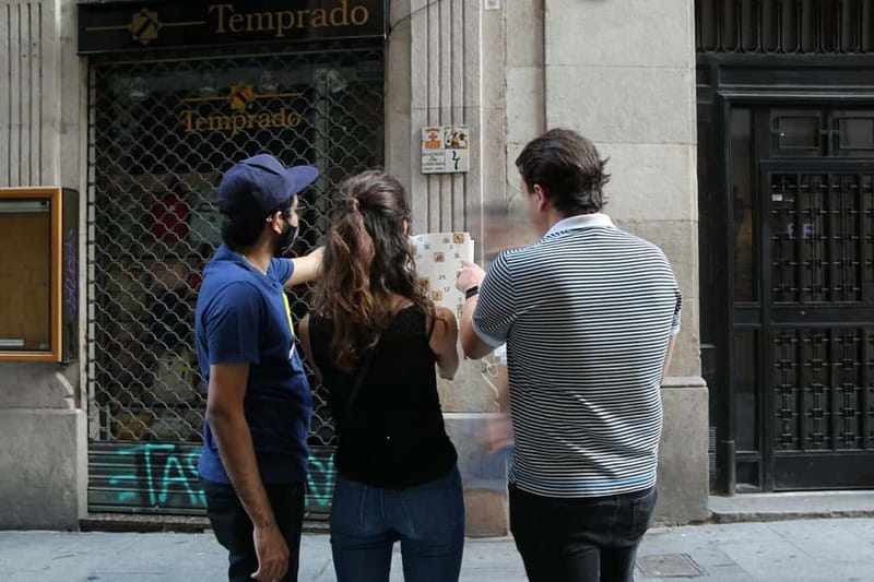 Barcelona: The Search for the Snake Stone City Treasure Hunt - A missing professor sets the tone near Plaza Urquinaona