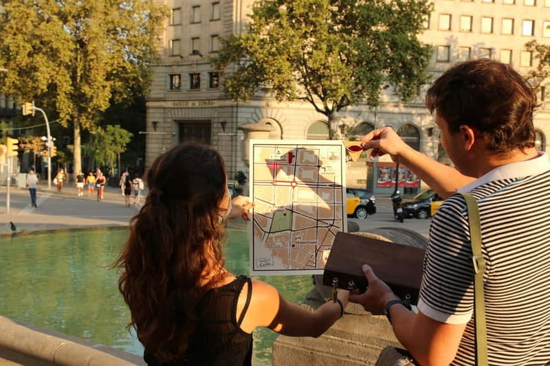 Barcelona: The Search for the Snake Stone City Treasure Hunt - One and a half hours in the Gothic Quarter