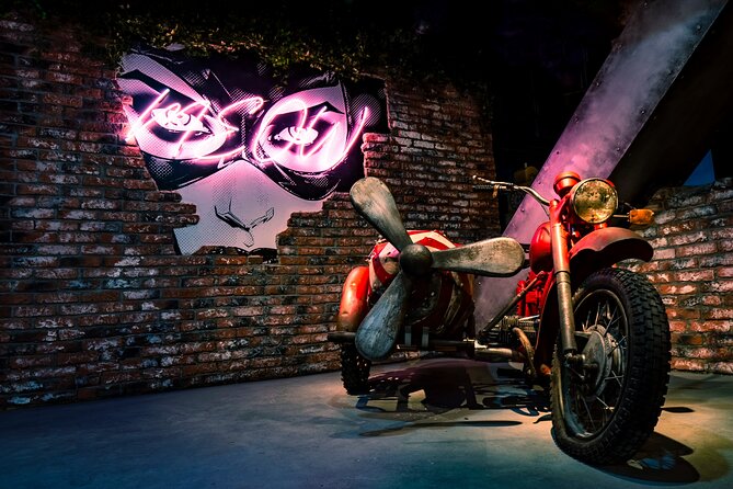 Batman Escape Game in Paris : Welcome to Gotham City ! - A good choice for couples, families, and small groups