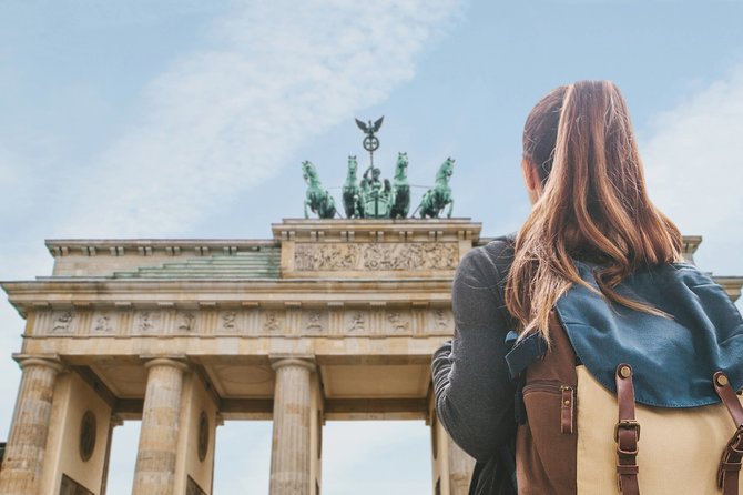 Berlin Highlights Self guided scavenger hunt and Walking Tour - Solving the harder clues
