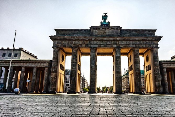 Berlin stories - an exciting scavenger hunt tour - How the Berlin scavenger hunt works