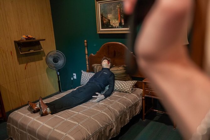 Blackout Motel Escape Room Experience in Avondale - The Blackout Motel Challenge in Avondale