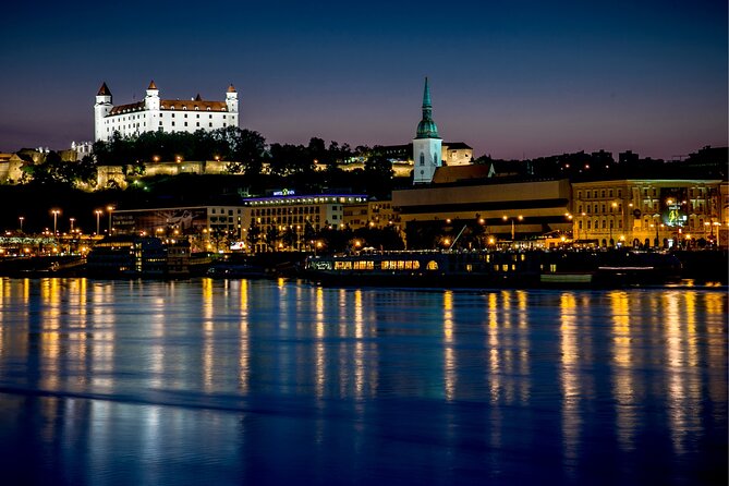 Bratislava Scavenger Hunt and Highlights Self Guided Audio Tour - How the app works in real use