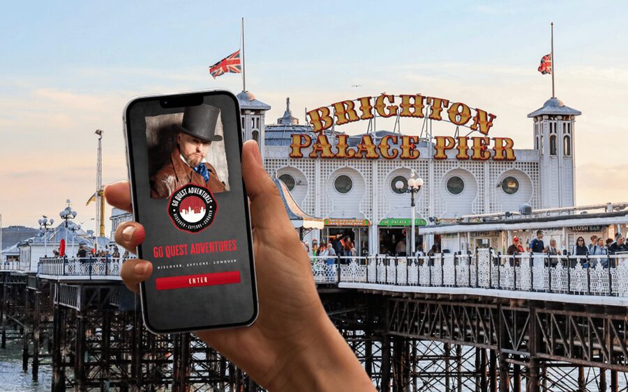 Brighton: City Walking Tour & Exploration Game - Through the Lanes and Brighton’s narrow passages