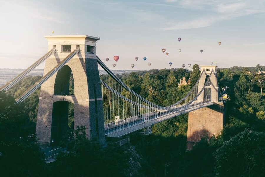 Bristol: Fun Puzzle Treasure Hunt to a Pub! + Team Racing! - Should you book it?