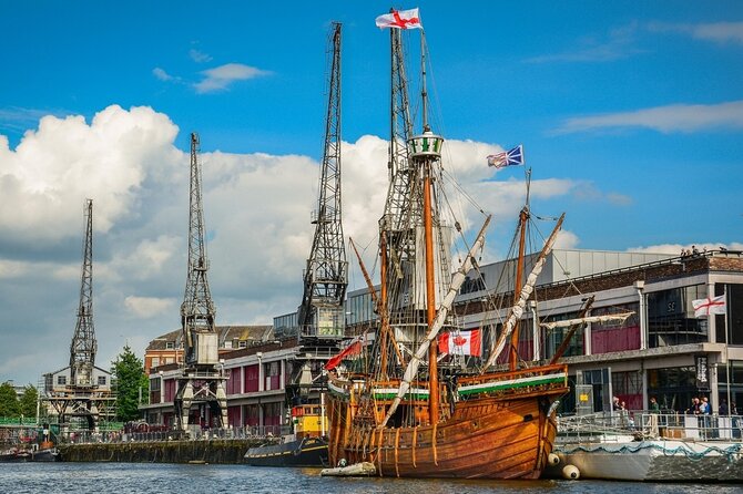 Bristol Quest: Self Guided City Walk & Immersive Treasure Hunt - Old streets, famous steps and Bristol stories