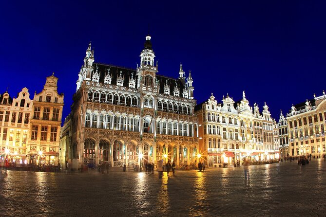 Brussels Scavenger Hunt and Highlights Self Guided Audio Tour - Mont des Arts and the walk toward the center