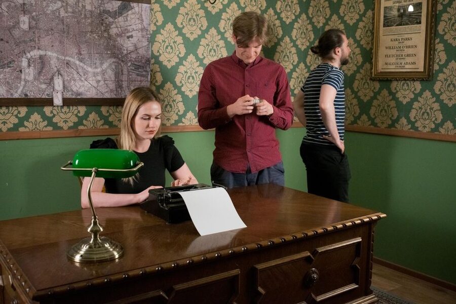 Budapest: Escape Room game, Sherlock Case - Sixty minutes inside Mortimer Sutton’s house