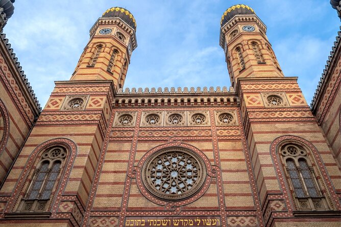 Budapest (Jewish Quarter) Scavenger Hunt and Self-Guided Tour - Why the flexible timing matters