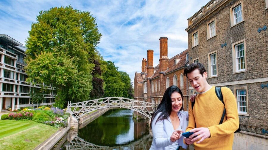 Cambridge: City Walking Tour & Exploration Game - Starting beside Great St Mary’s church