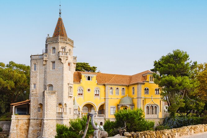 Cascais Scavenger Hunt and Sights Self-Guided Tour - Palacio Seixas and the historic center