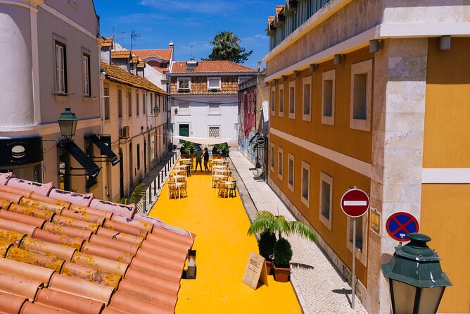 Cascais Scavenger Hunt and Sights Self-Guided Tour - Questions, clues, and photo challenges