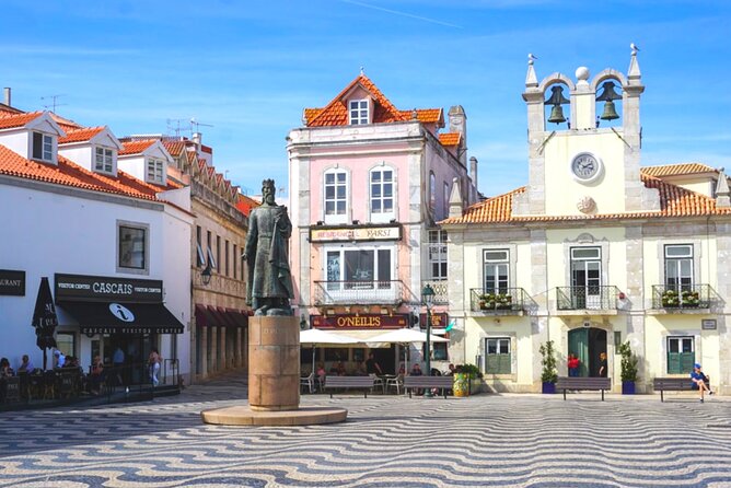 Cascais Scavenger Hunt and Sights Self-Guided Tour - The real tradeoff: structure versus being present