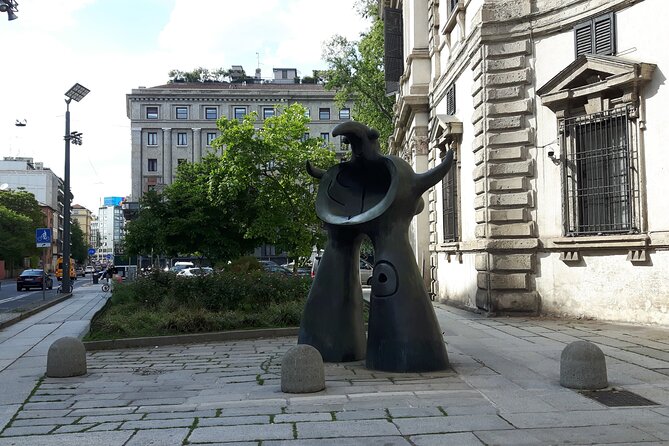 Catch the Unicorn: Self-Guided Fantasy Puzzle Quest in Milan - Is 70 minutes enough for Milan?