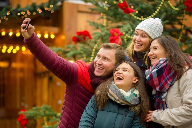 Celebrate with a Holiday Scavenger Hunt in Oklahoma City with Holly Jolly Hunt - Key points to know before booking