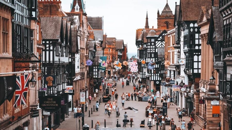 Chester: City Walking Tour & Exploration Game - How the puzzles really work